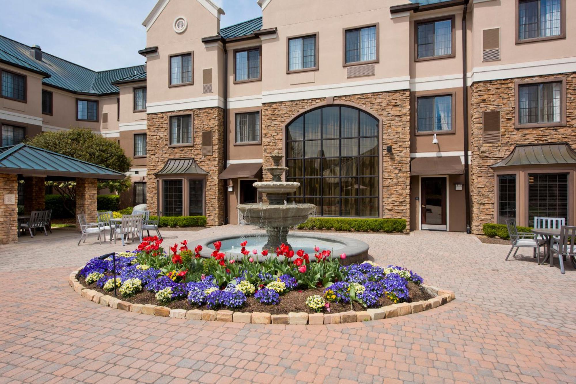 Staybridge - Ballantyne By Ihg Hotel